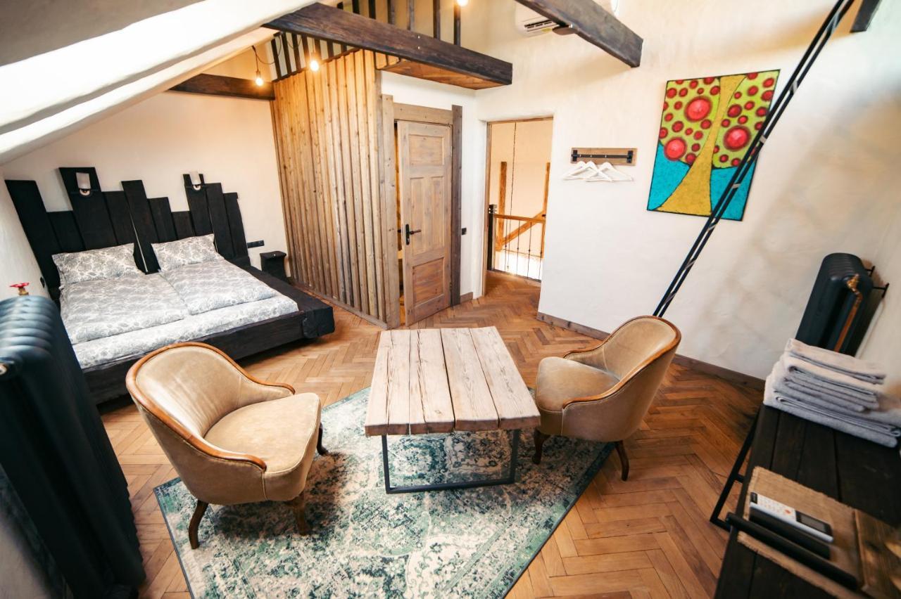 Apartamenti Vejdzirnavas Вентспилс Екстериор снимка